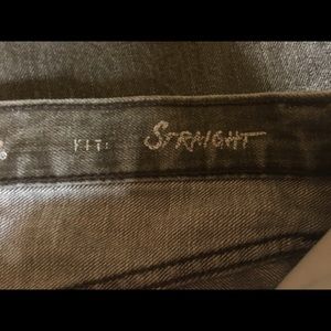 Men’s Eddie Bauer Straight Leg Olive Jeans 34 x 34